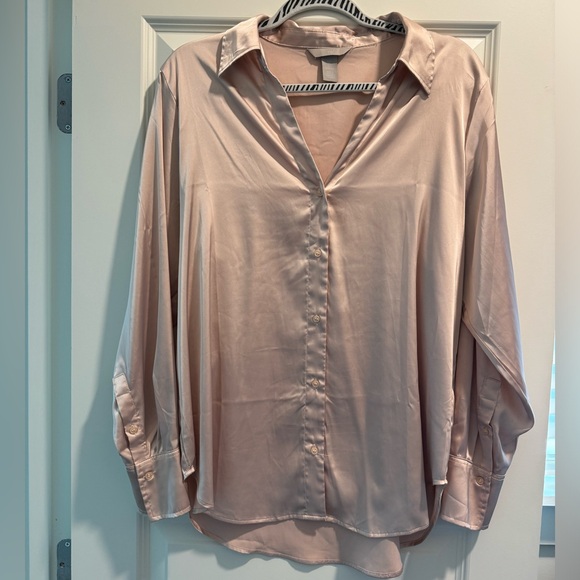 H&M Button Up Bundle - Picture 2 of 4